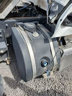 Peterbilt 567 DEF Tank