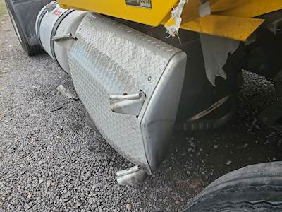 Freightliner Cascadia 125 DPF Filter