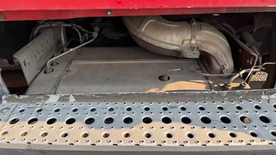 Freightliner Cascadia 125 DPF Filter