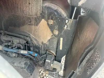 Freightliner Cascadia 126 DPF Filter