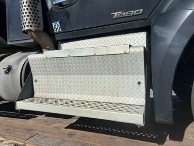 Kenworth T880 DPF Filter