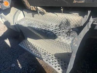 Kenworth T880 DPF Filter