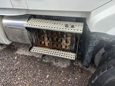 Volvo VNL DPF Filter