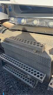 Western Star 4900FA DPF Filter for a 2015 Western Star 4900 FA