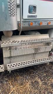 Western Star 4900SA DPF Filter for a 2014 Western Star 4900 SA
