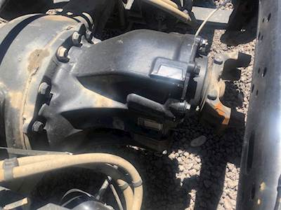 Axle Alliance ART-40 Front Differential for a 2013 Freightliner Cascadia 125