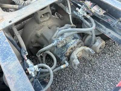 Dana-Spicer DDP40 Front Differential for a 2006 Kenworth T800