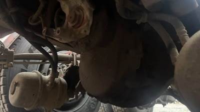 Dana-Spicer DSH40 Front Differential for a 2014 Peterbilt 389