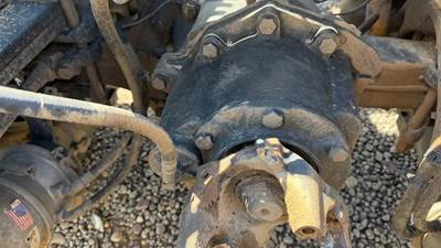 Dana-Spicer DSH40 Front Differential for a 2013 Peterbilt 389
