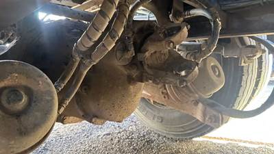 Dana-Spicer DSP40 Front Differential for a 2006 Peterbilt 379