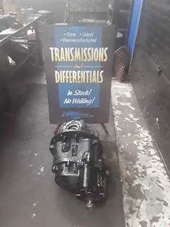 Dana-Spicer DSP40 Front Differential for a 2006 Kenworth T800