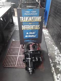 Dana-Spicer DSP40 Front Differential for a 2014 Peterbilt 389