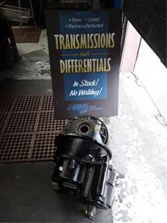 Dana-Spicer N400 Front Differential for a 1993 International 9300