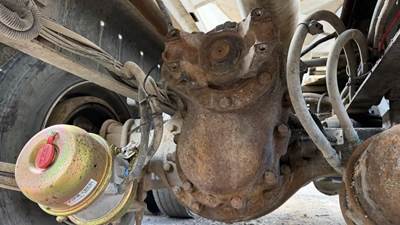 Eaton DDP40 Front Differential for a 2006 Freightliner Columbia 120