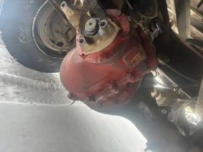 Eaton DS404 Front Differential for a 2001 Peterbilt 357