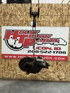 Eaton DS404 Front Differential for a 2003 Peterbilt 379