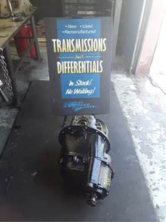Eaton DS404 Front Differential for a 1999 Volvo WG