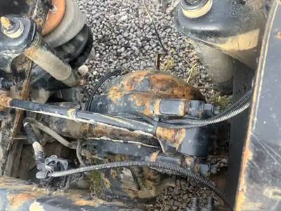 Eaton DSH40 Front Differential for a 2015 Peterbilt 367