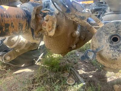 Eaton DSP40 Front Differential for a 2012 Peterbilt 384