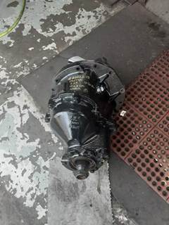 Eaton DSP40 Front Differential for a 2012 Peterbilt 384