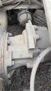 Eaton DSP41 Front Differential for a 2016 Kenworth T680