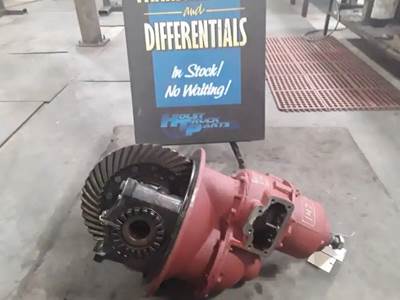 International RA355 Front Differential