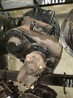 Meritor-Rockwell MT-40-143 Front Differential for a 2011 Freightliner Cascadia