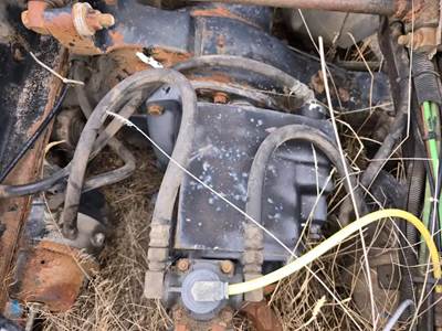 Meritor-Rockwell 40-145 Front Differential for a 2004 International 9900I