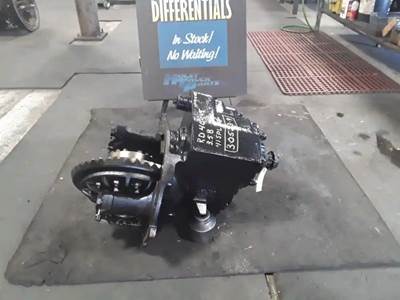 Meritor-Rockwell 40-145 Front Differential for a 2007 Volvo VNL