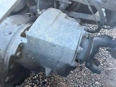Meritor-Rockwell 40-145 Front Differential for a 1999 Freightliner FLD120 CLASSIC