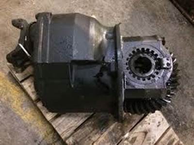 Meritor-Rockwell MT40-14X Front Differential for a 2013 Freightliner Cascadia 132