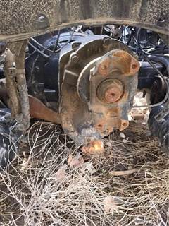 Meritor-Rockwell MT40-14X Front Differential for a 2014 Volvo VNL