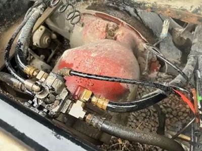 Meritor-Rockwell MT40-14X Front Differential for a 2015 Volvo VNL