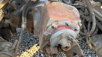Meritor-Rockwell RD40-145 Front Differential for a 1995 Peterbilt 379