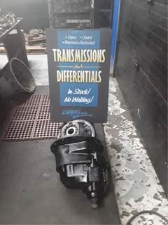 Meritor-Rockwell SQ100 Front Differential for a 1988 Ford F800