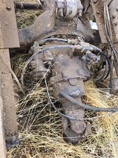 Meritor-Rockwell SQHDF Front Differential for a 1988 Ford L8000