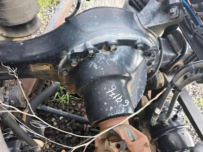 Axle Alliance ART400-4N Rear Differential for a 2013 Freightliner