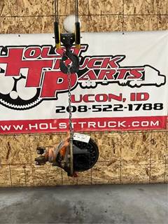 Dana DSH40 Rear Differential for a 2014 Peterbilt 389
