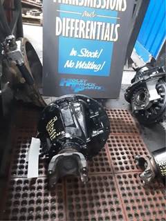 Eaton RSP40 Rear Differential for a 2006 Peterbilt 379
