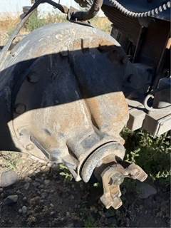 Dana M190T Rear Differential for a 1985 Ford F800