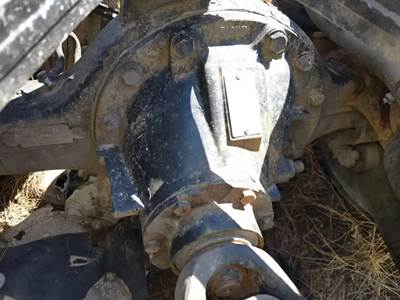 Dana RSP40 Rear Differential for a 2007 Kenworth T600