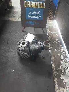 Dana RSP40 Rear Differential for a 2007 Kenworth T2000