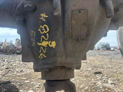 Dana-Spicer 21060S Rear Differential for a 2007 GMC C7500