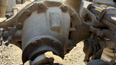 Dana-Spicer DSH40 Rear Differential for a 2016 Peterbilt 389