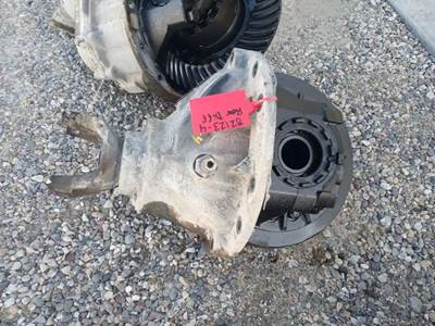 Dana RSP40 Rear Differential for a 2015 Peterbilt 579