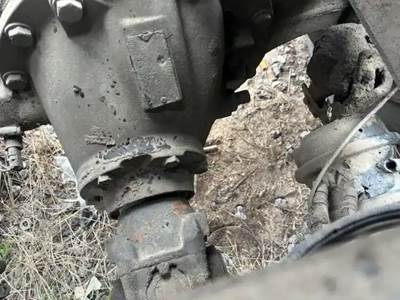 Dana RSP40 Rear Differential for a 2016 Peterbilt 579