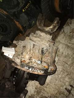 Dana RSP40 Rear Differential for a 2007 Peterbilt 379