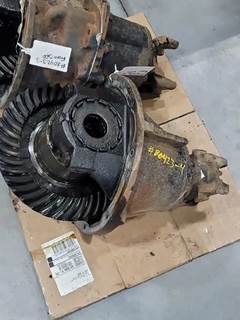 Dana RSP41 Rear Differential for a 2007 Kenworth T800