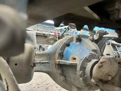 Dana RSP41 Rear Differential for a 2016 Kenworth W900
