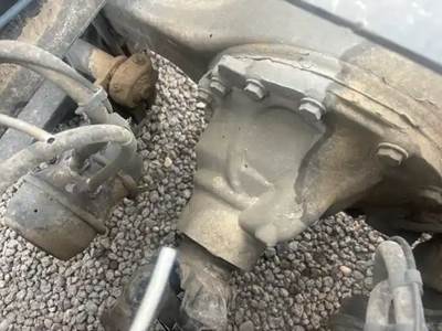 Detroit Rear Differential for a 2022 Western Star 5700